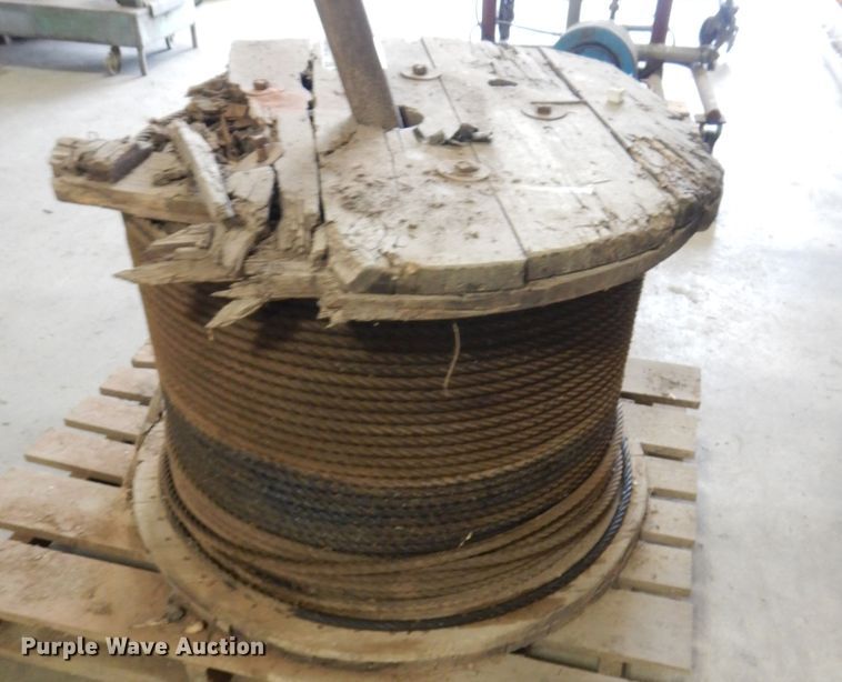 image for item DH3705 Approximately 1,000' of 5/8" braided cable