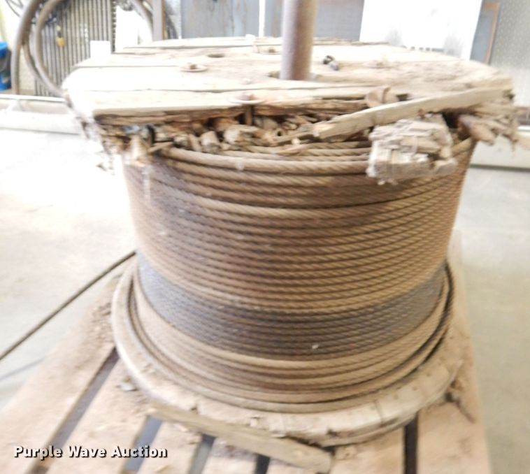 image for item DH3705 Approximately 1,000' of 5/8" braided cable