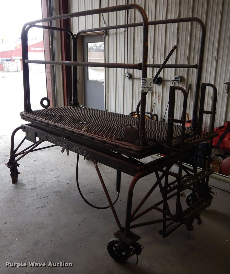 image for item DH3716 Enerpac P30-2 man lift cart