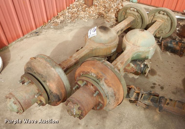 image for item DH3717 (2) rear axles