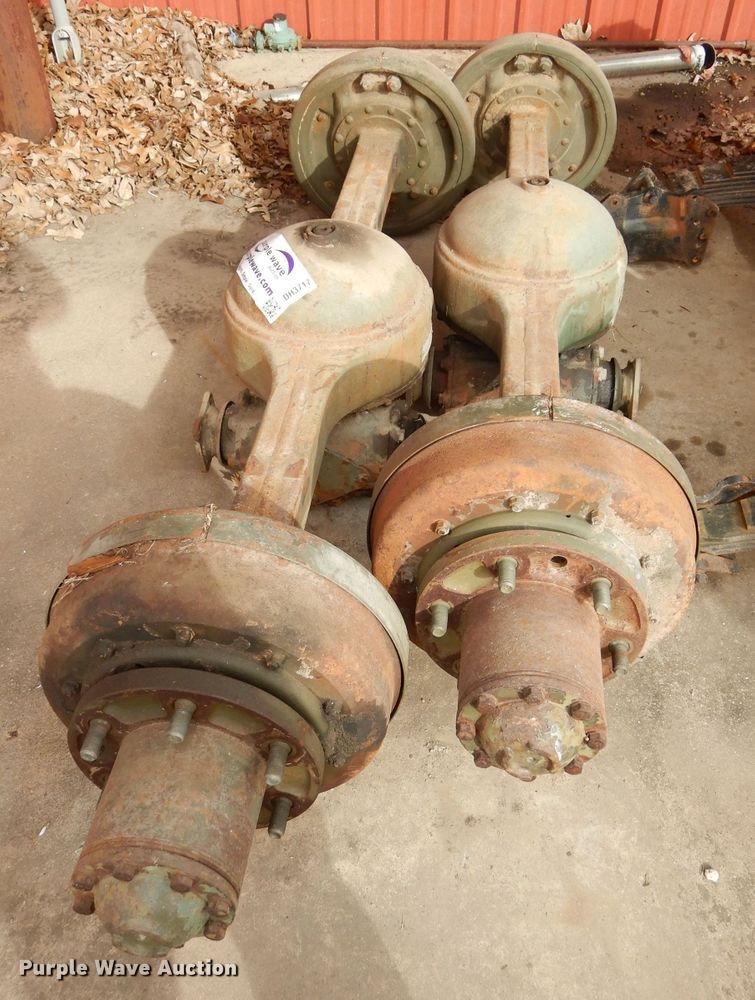 image for item DH3717 (2) rear axles
