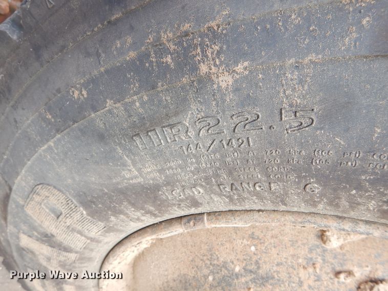 image for item DH3718 Front and rear axle assemblies