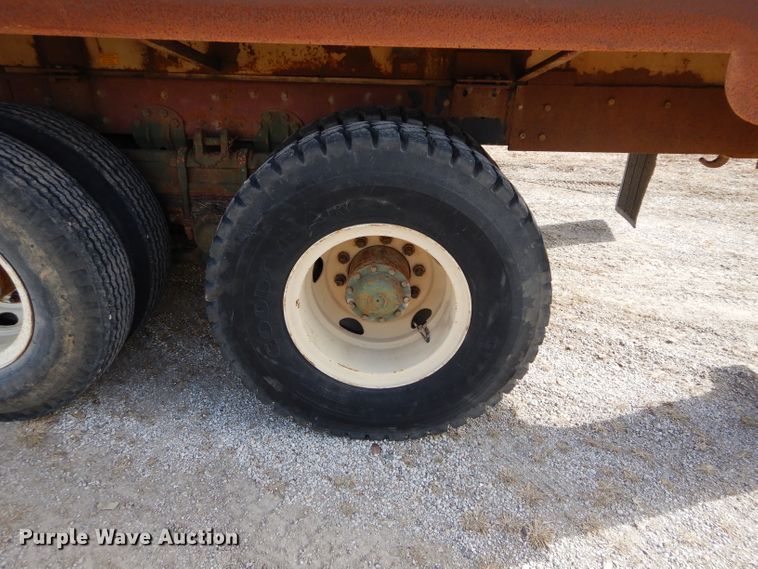 image for item DH3719 1971 Am General M819 tank truck