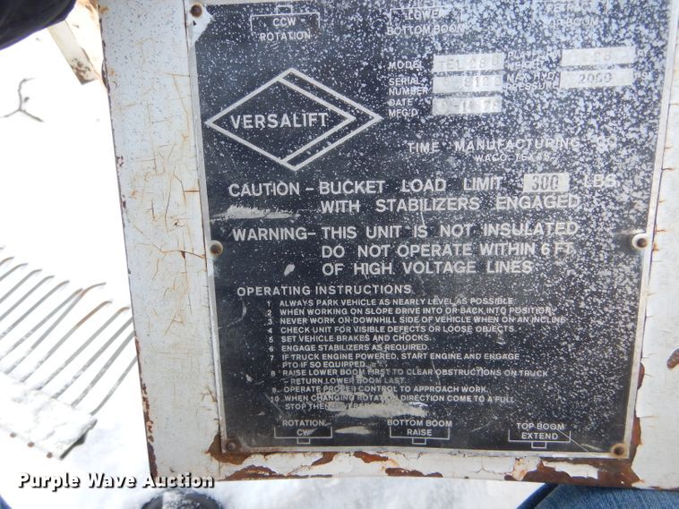 image for item DH6327 1995 Ford F350 XL bucket truck