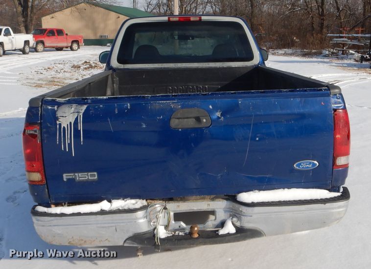 image for item DH6328 1997 Ford F150 pickup truck