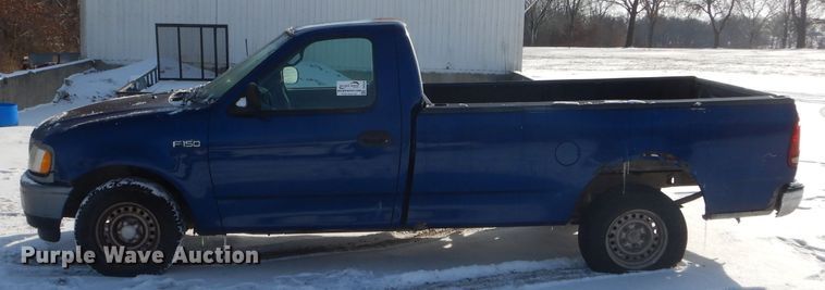image for item DH6328 1997 Ford F150 pickup truck