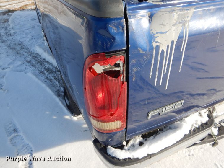 image for item DH6328 1997 Ford F150 pickup truck