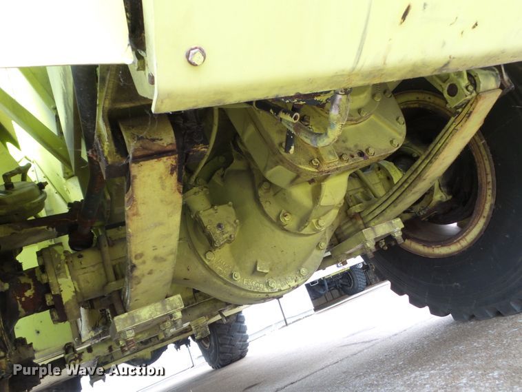 image for item DH7837 1987 Oshkosh P19 fire truck