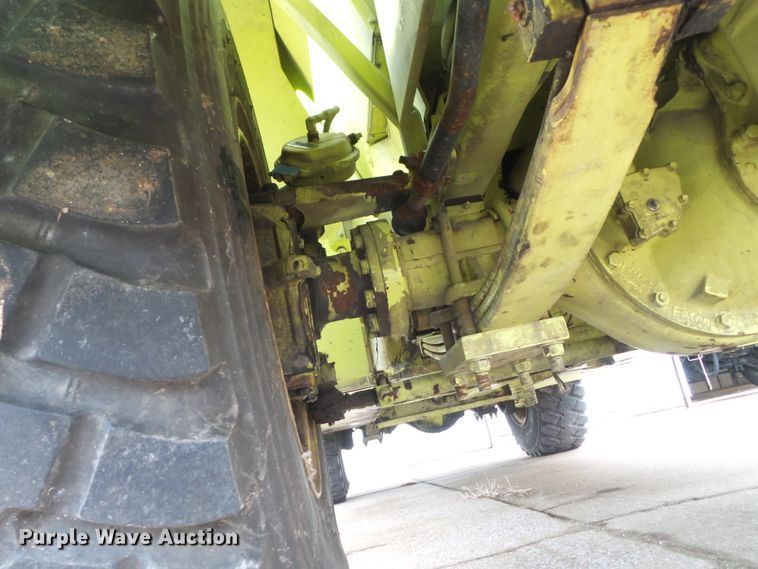 image for item DH7837 1987 Oshkosh P19 fire truck