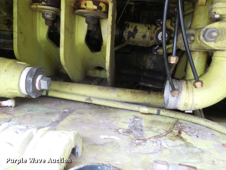 image for item DH7837 1987 Oshkosh P19 fire truck