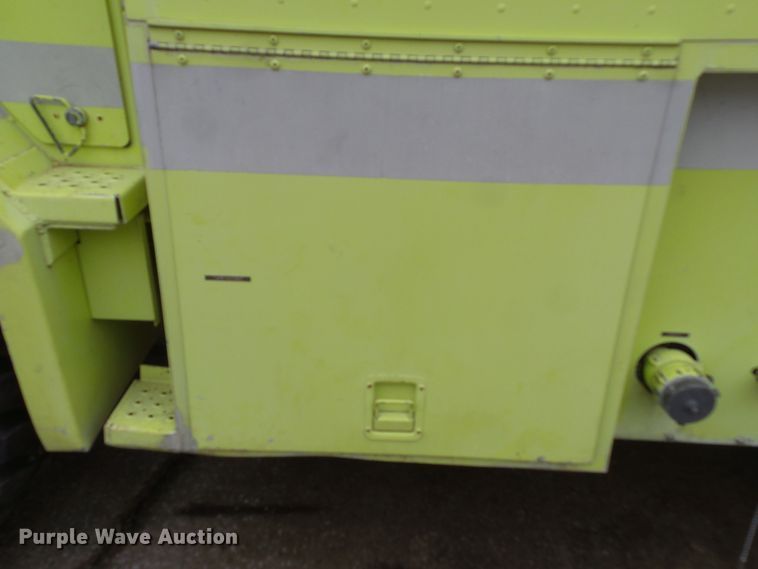 image for item DH7837 1987 Oshkosh P19 fire truck