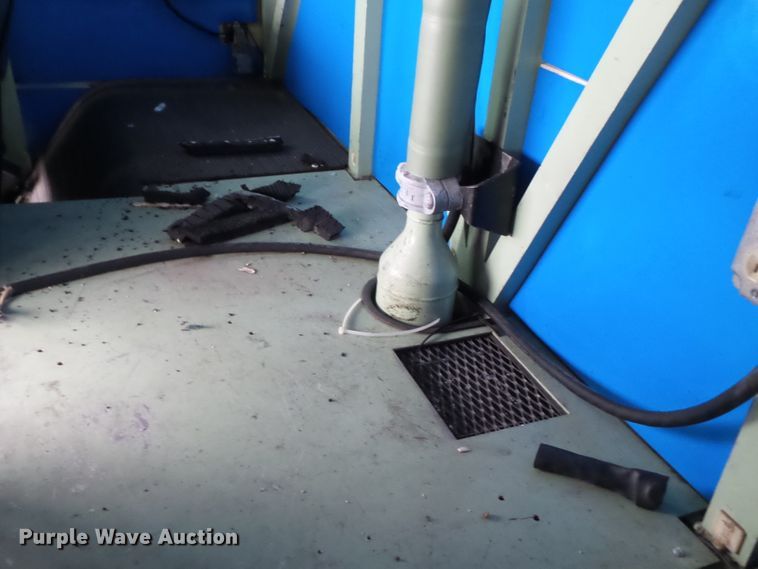 image for item DH7837 1987 Oshkosh P19 fire truck