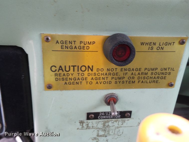 image for item DH7837 1987 Oshkosh P19 fire truck