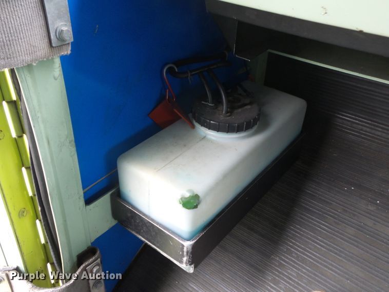 image for item DH7837 1987 Oshkosh P19 fire truck