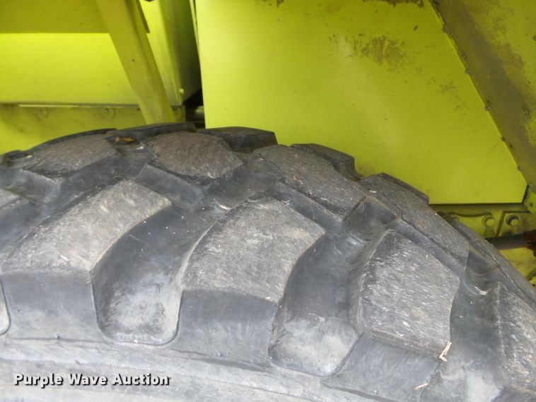 image for item DH7837 1987 Oshkosh P19 fire truck