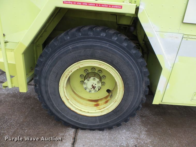 image for item DH7837 1987 Oshkosh P19 fire truck