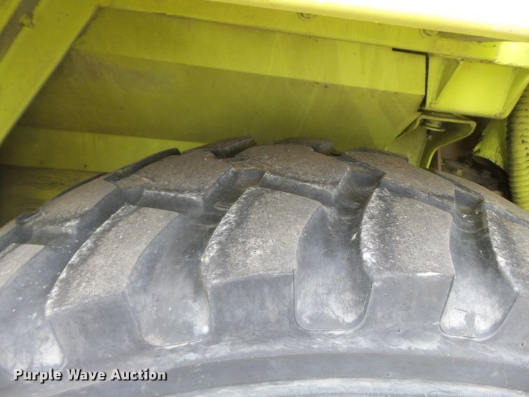 image for item DH7837 1987 Oshkosh P19 fire truck