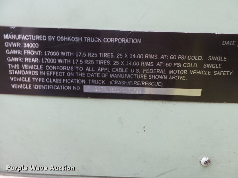 image for item DH7837 1987 Oshkosh P19 fire truck