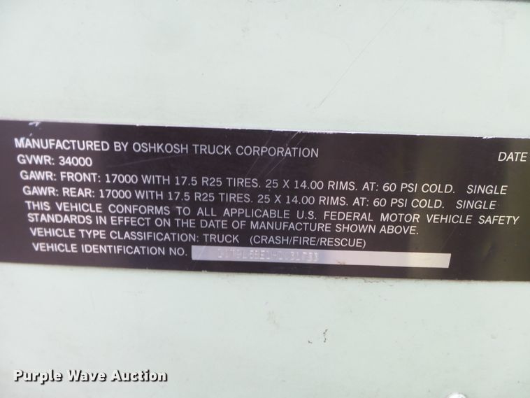 image for item DH7837 1987 Oshkosh P19 fire truck