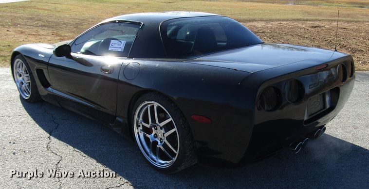 image for item DH8275 2001 Chevrolet Corvette