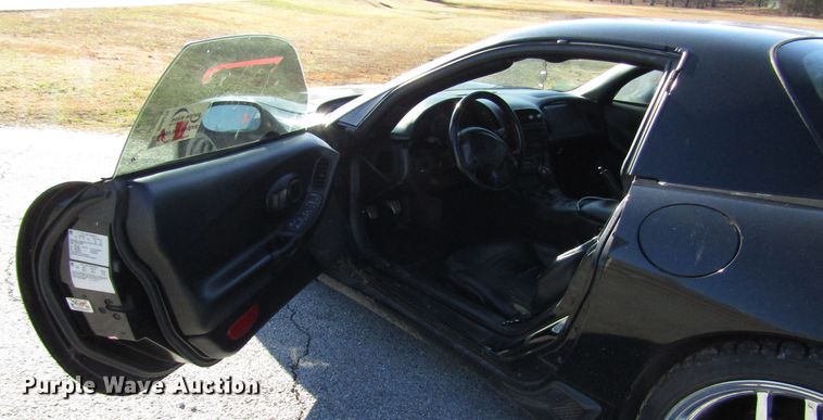 image for item DH8275 2001 Chevrolet Corvette