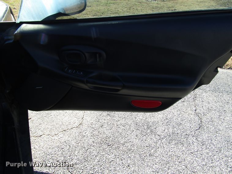 image for item DH8275 2001 Chevrolet Corvette