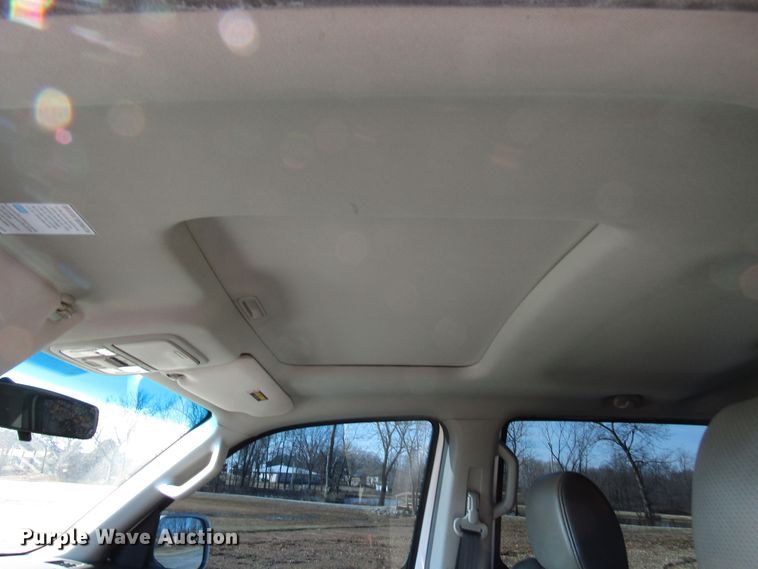 image for item DH8276 2006 Honda Ridgeline Crew Cab pickup truck