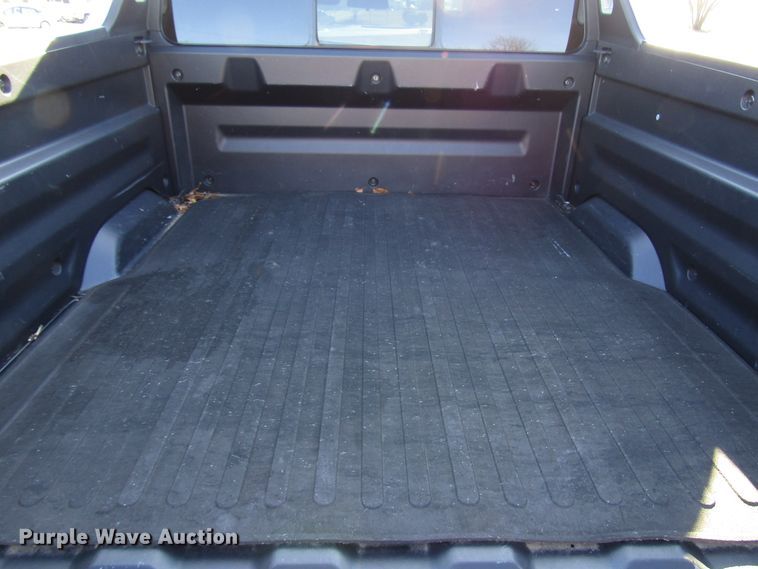 image for item DH8276 2006 Honda Ridgeline Crew Cab pickup truck