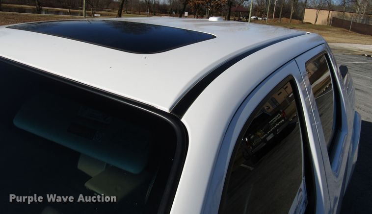 image for item DH8276 2006 Honda Ridgeline Crew Cab pickup truck