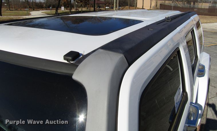 image for item DH8277 2006 Hummer H3 SUV