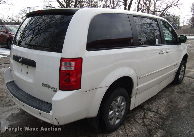image for item DH8392 2009 Dodge Grand Caravan handicap accessible van