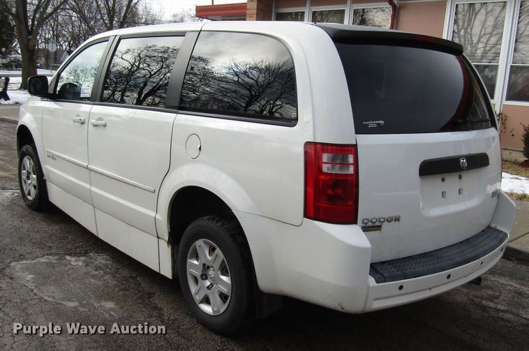 image for item DH8392 2009 Dodge Grand Caravan handicap accessible van