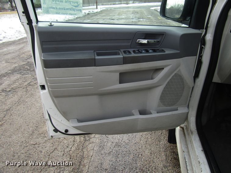 image for item DH8392 2009 Dodge Grand Caravan handicap accessible van