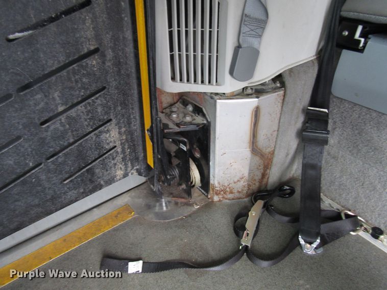 image for item DH8392 2009 Dodge Grand Caravan handicap accessible van