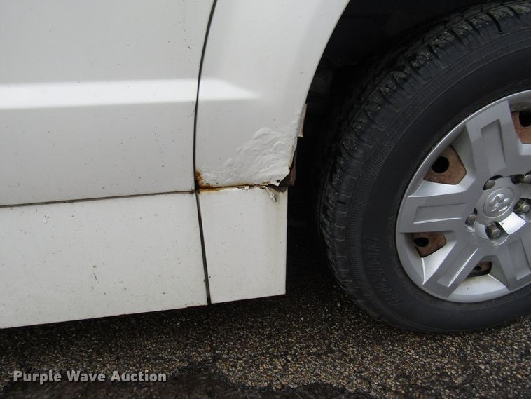 image for item DH8392 2009 Dodge Grand Caravan handicap accessible van