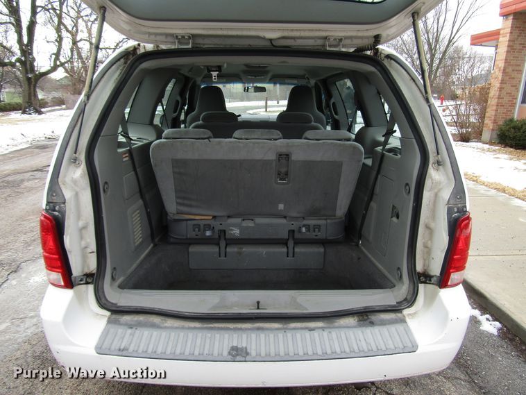 image for item DH8393 2004 Ford Freestar van