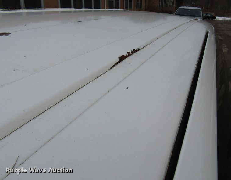 image for item DH8393 2004 Ford Freestar van