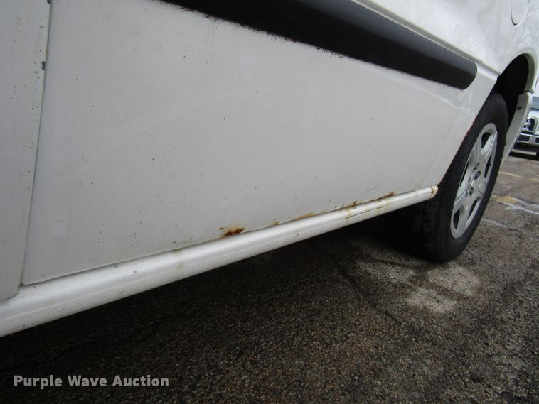 image for item DH8393 2004 Ford Freestar van