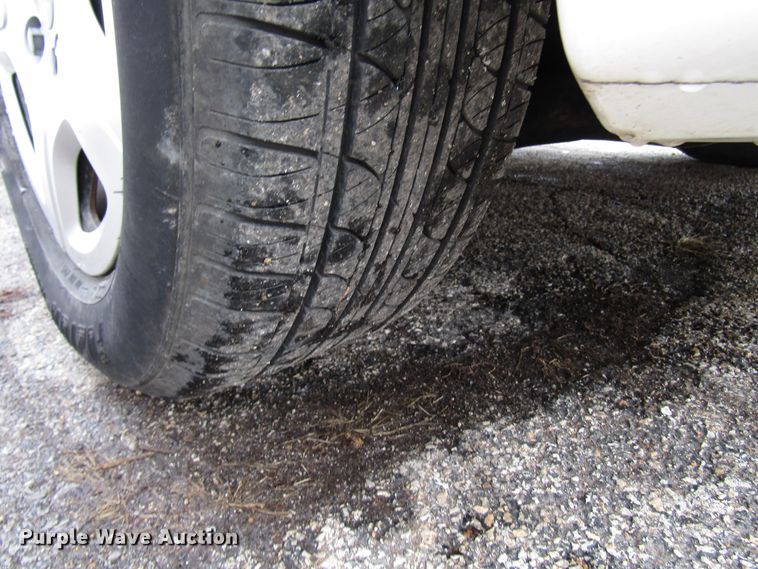 image for item DH8393 2004 Ford Freestar van