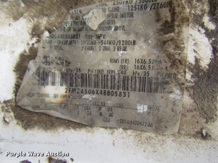 image for item DH8393 2004 Ford Freestar van