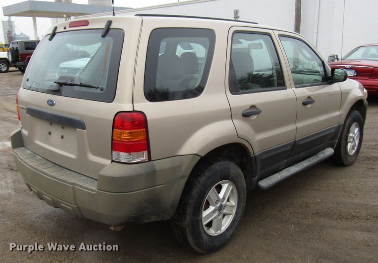image for item DH8410 2007 Ford Escape SUV