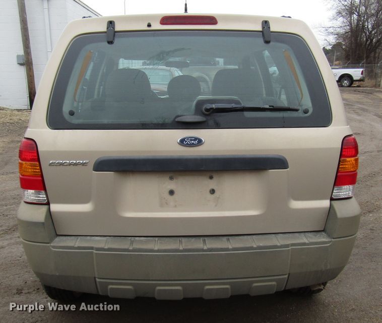 image for item DH8410 2007 Ford Escape SUV