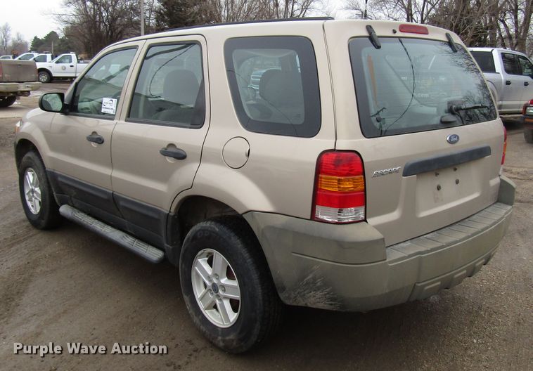 image for item DH8410 2007 Ford Escape SUV