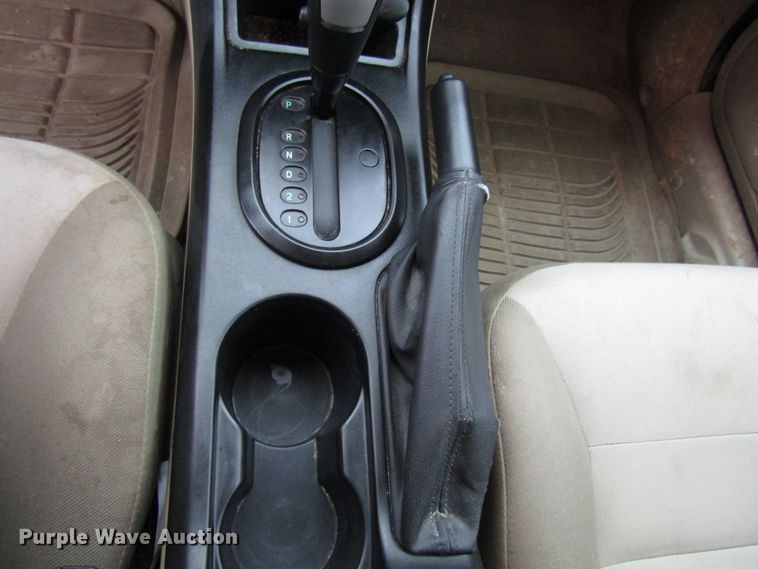 image for item DH8410 2007 Ford Escape SUV