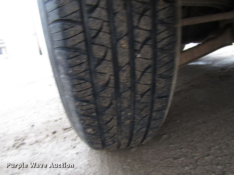 image for item DH8410 2007 Ford Escape SUV