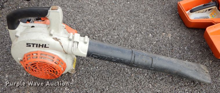 image for item DI9199 Lawn and garden equipment