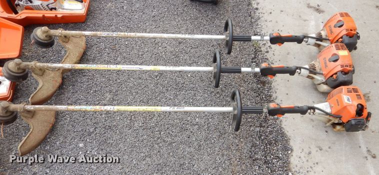 image for item DI9199 Lawn and garden equipment