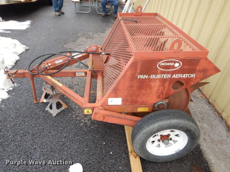 image for item DI9209 1996 Dickens Pan-Buster 6923200 aerator