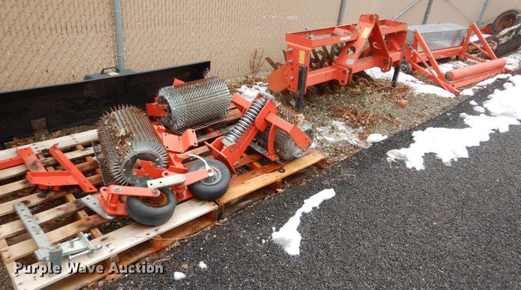 image for item DI9210 Wiedenmann Terra-Combi TC160 aerator/seeder