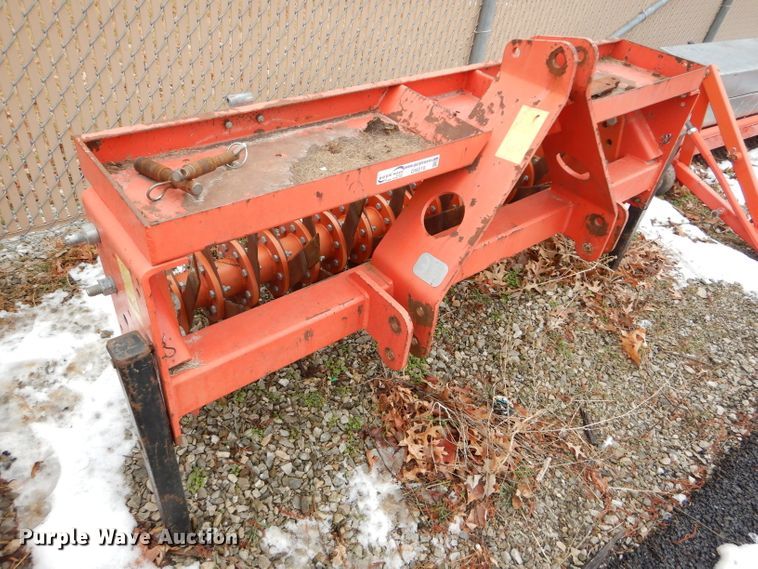 image for item DI9210 Wiedenmann Terra-Combi TC160 aerator/seeder